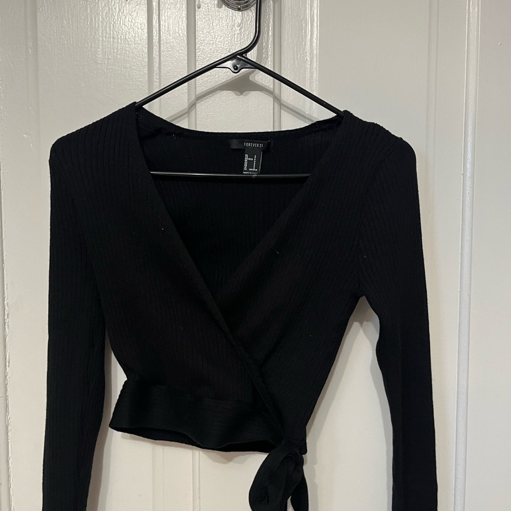 forever 21 long sleeve crop top size s